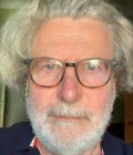 Dating Man France to  : Jean, 65 years